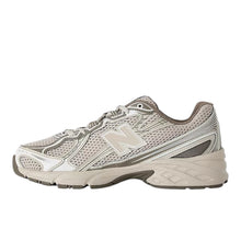 Carica l'immagine nel visualizzatore di Gallery, NEW BALANCE U740AS2