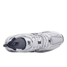 Carica l'immagine nel visualizzatore di Gallery, NEW BALANCE MR530SG
