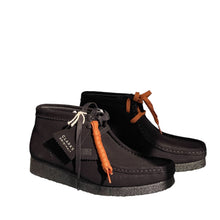 Carica l&#39;immagine nel visualizzatore di Gallery, WALLABEE BOOT SUEDE BLACK
