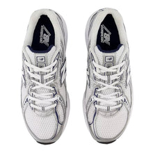 Carica l'immagine nel visualizzatore di Gallery, NEW BALANCE U740WN2
