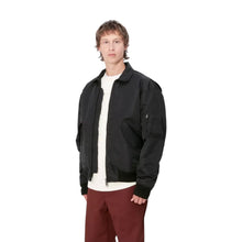 Carica l&#39;immagine nel visualizzatore di Gallery, CARHARTT WIP OLTEN BOMBER
