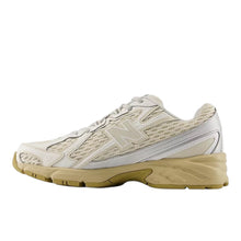 Carica l'immagine nel visualizzatore di Gallery, NEW BALANCE 740 KNIT
