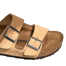 Carica l&#39;immagine nel visualizzatore di Gallery, BIRKENSTOCK ARIZONA  EMBOSSS DOT
