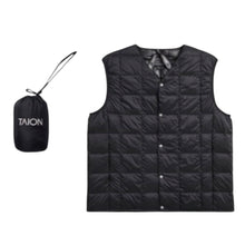 Carica l&#39;immagine nel visualizzatore di Gallery, TAION 001 BASIC LINE V NECK VEST
