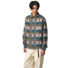 Carica l&#39;immagine nel visualizzatore di Gallery, GRAMICCI FLANNEL L/S SHIRT
