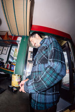 Carica l&#39;immagine nel visualizzatore di Gallery, KAVU McCord Creek
