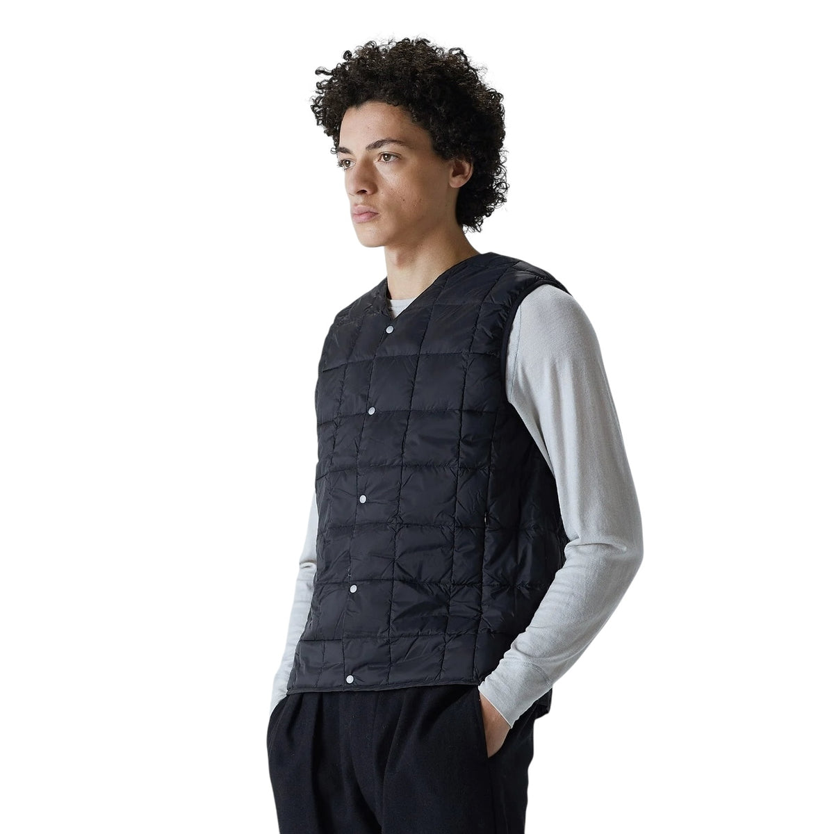 TAION 001 BASIC LINE V NECK VEST