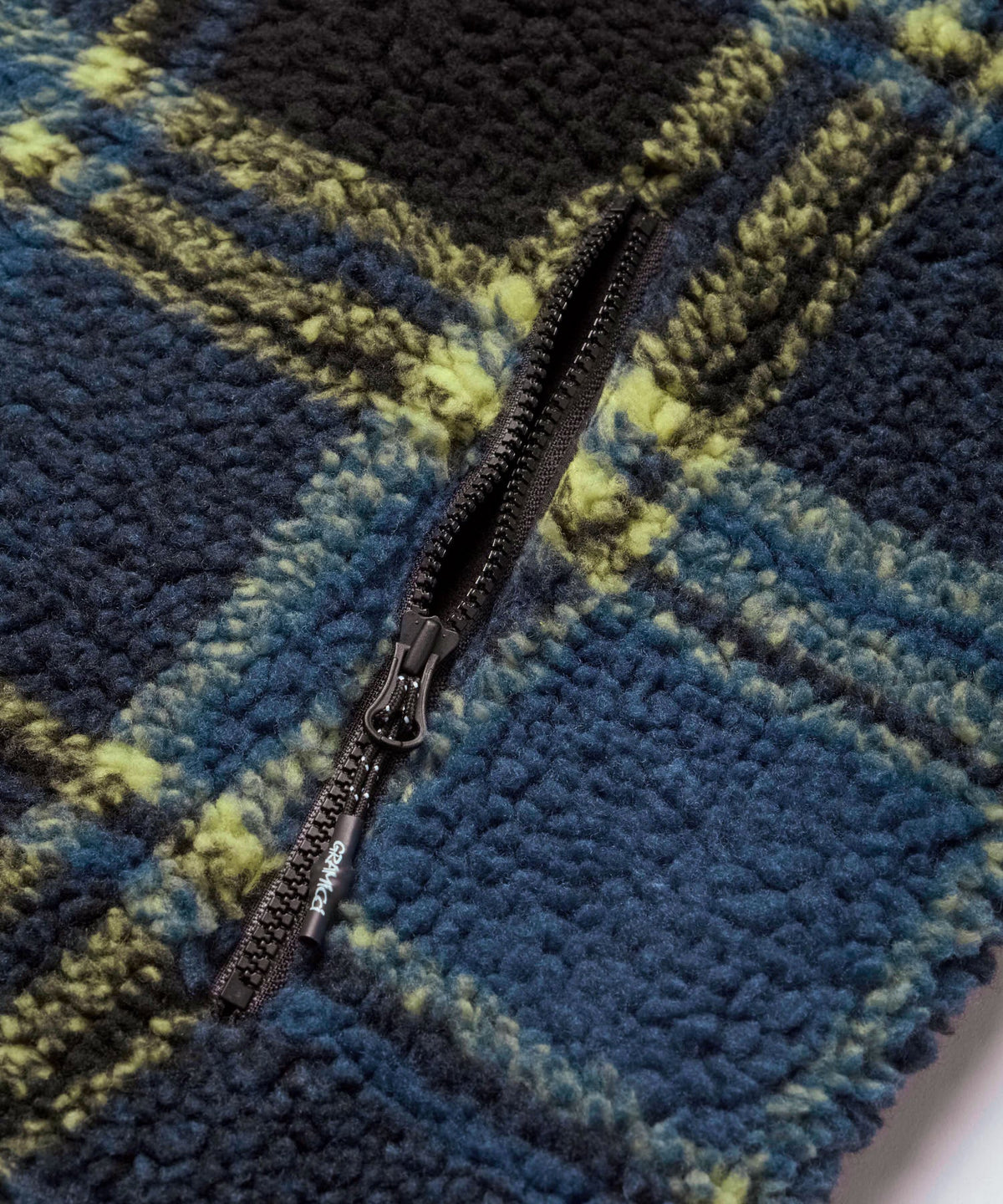GRAMICCI REVERSIBLE SHERPA JKT