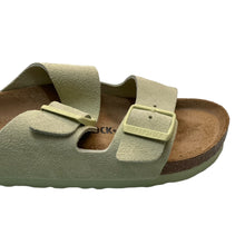 Carica l&#39;immagine nel visualizzatore di Gallery, ARIZONA SUEDE Faded Lime
