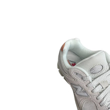 Carica l&#39;immagine nel visualizzatore di Gallery, NEW BALANCE 2002REC
