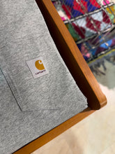 Carica e avvia il video nel visualizzatore di galleria, CARHARTT WIP S/S Pocket tee
